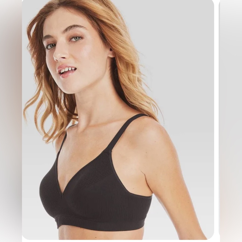Hanes full coverage Comfort Bra